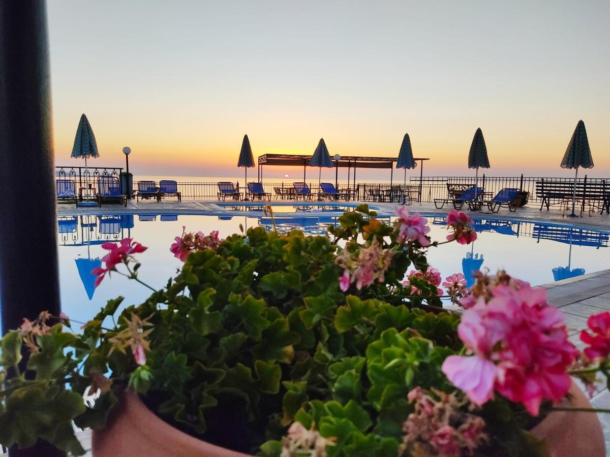 Anaxos Hill Aparthotel Εξωτερικό φωτογραφία